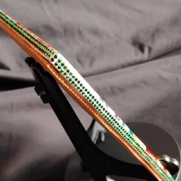 Hand Crafted Taylor Swift Art with Vibrant Colors - Picture 3 of 4